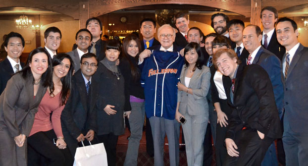 Nineteen students and Warren Buffett