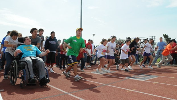 special athletes compete in a race