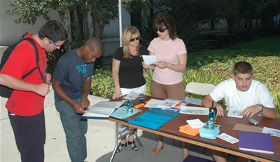 Where&rsquo;s my class? Where do I go to buy a parking pass? Students were getting free advice, information, maps and other items from the information booths sprinkled throughout the campus on Monday, Aug. 20.