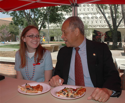 Pizza with the Presidents