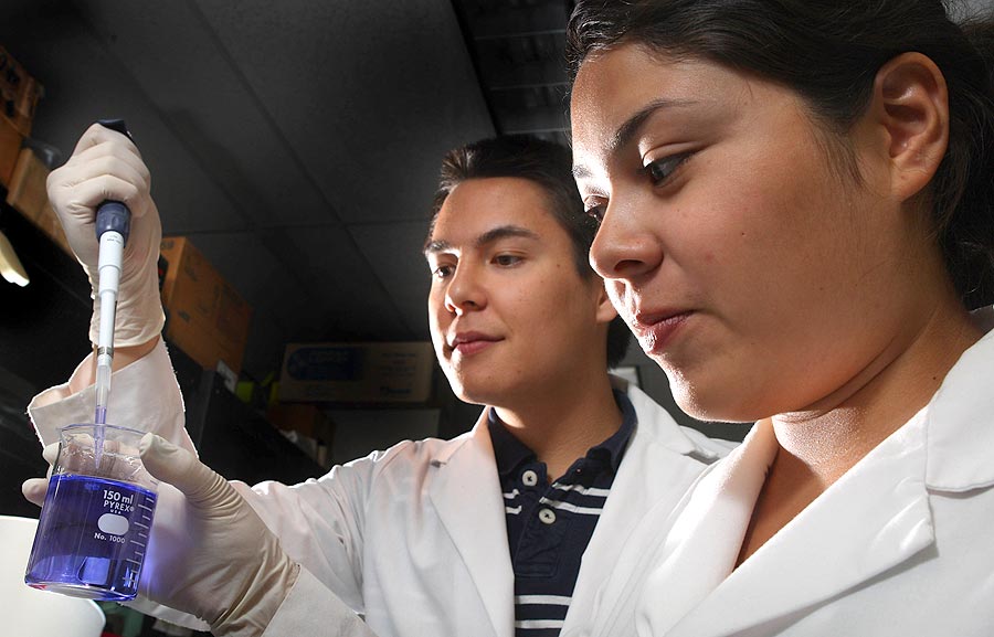 INSIDE Cal State Fullerton Spotlight Summer Science
